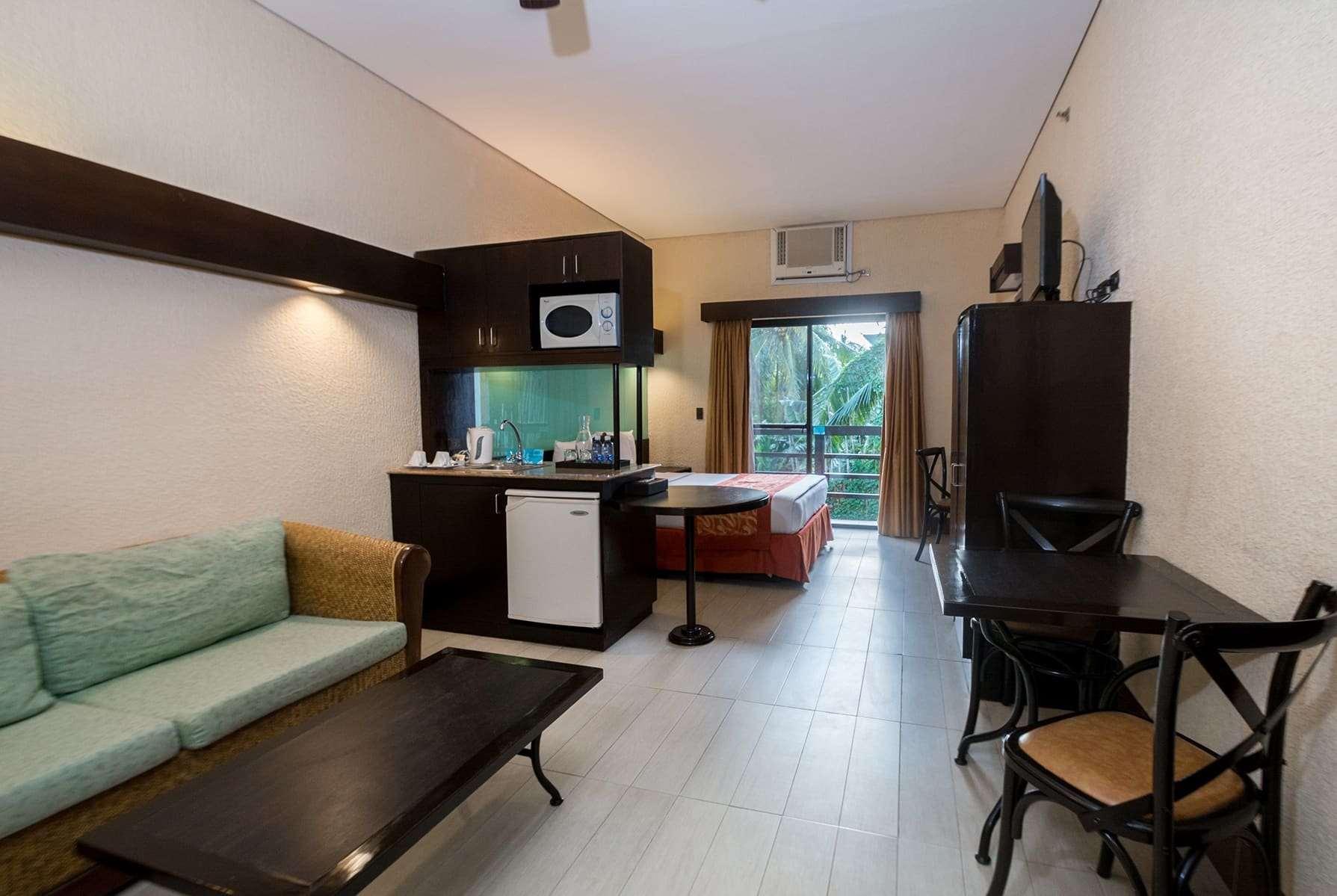 Microtel By Wyndham Boracay Balabag  Exterior foto