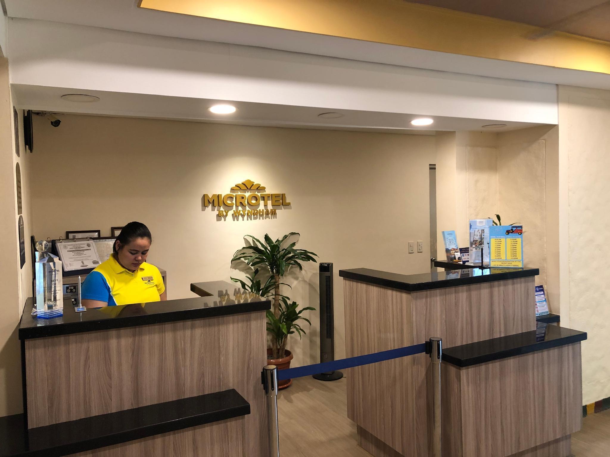 Microtel By Wyndham Boracay Balabag  Exterior foto