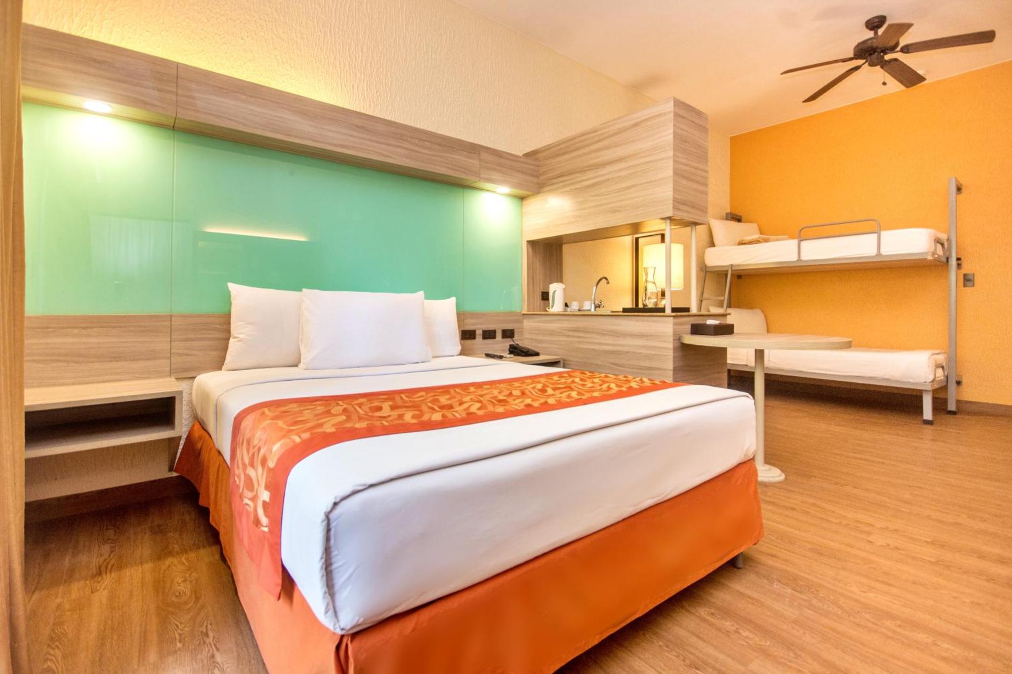 Microtel By Wyndham Boracay Balabag  Exterior foto